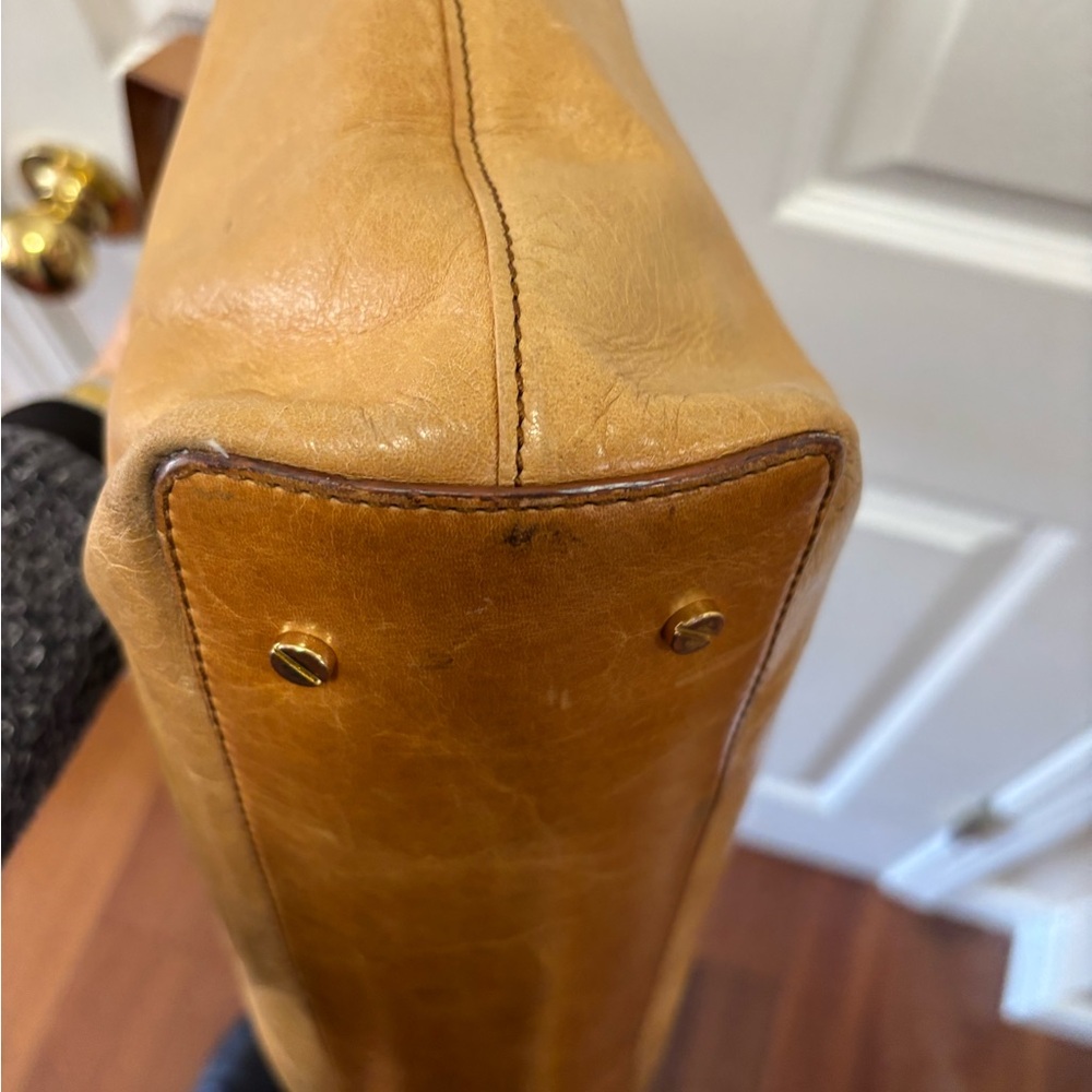 Tory Burch Bombe Glazed Leather Tote in Royal Tan EUC - Picture 5 of 16